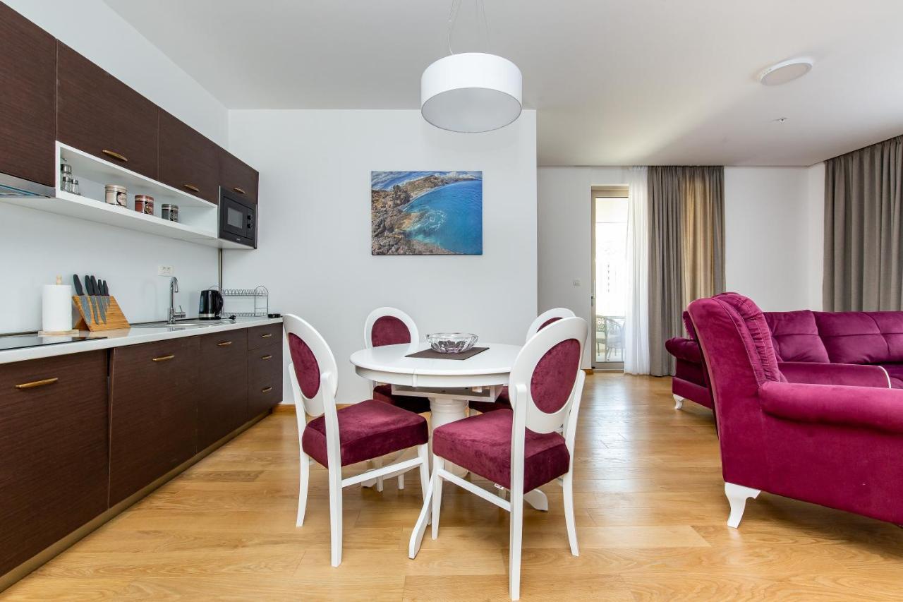 Apartments Lora In Apart-Hotel Budva Eksteriør billede