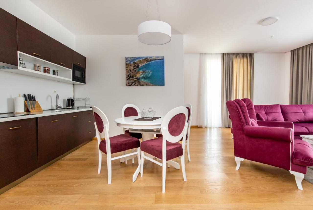 Apartments Lora In Apart-Hotel Budva Eksteriør billede