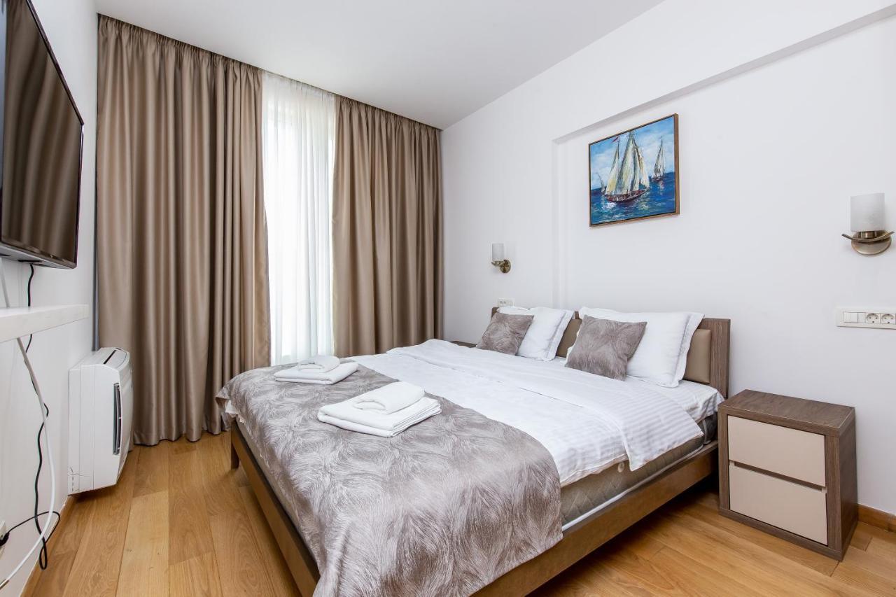 Apartments Lora In Apart-Hotel Budva Eksteriør billede