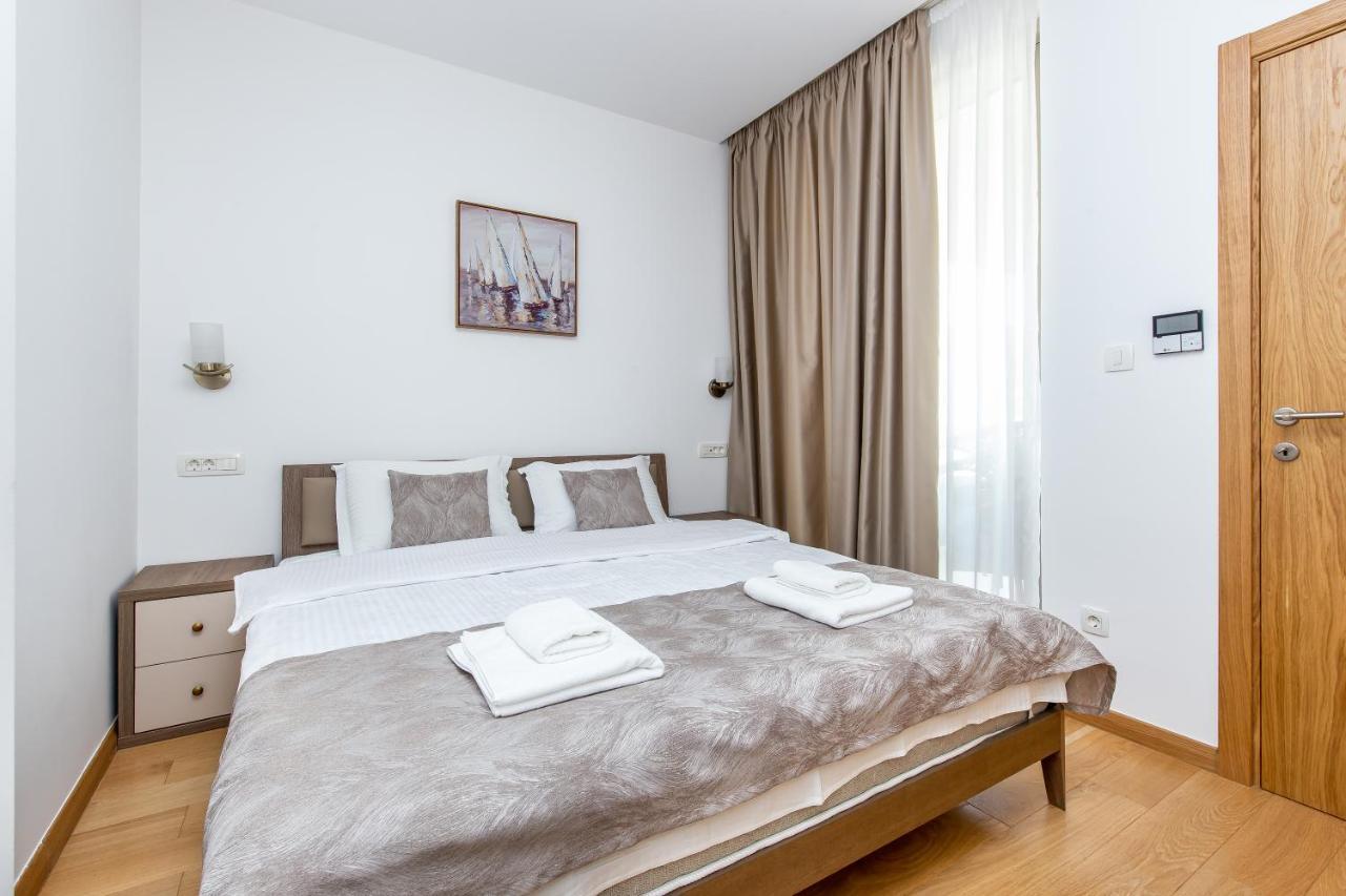 Apartments Lora In Apart-Hotel Budva Eksteriør billede