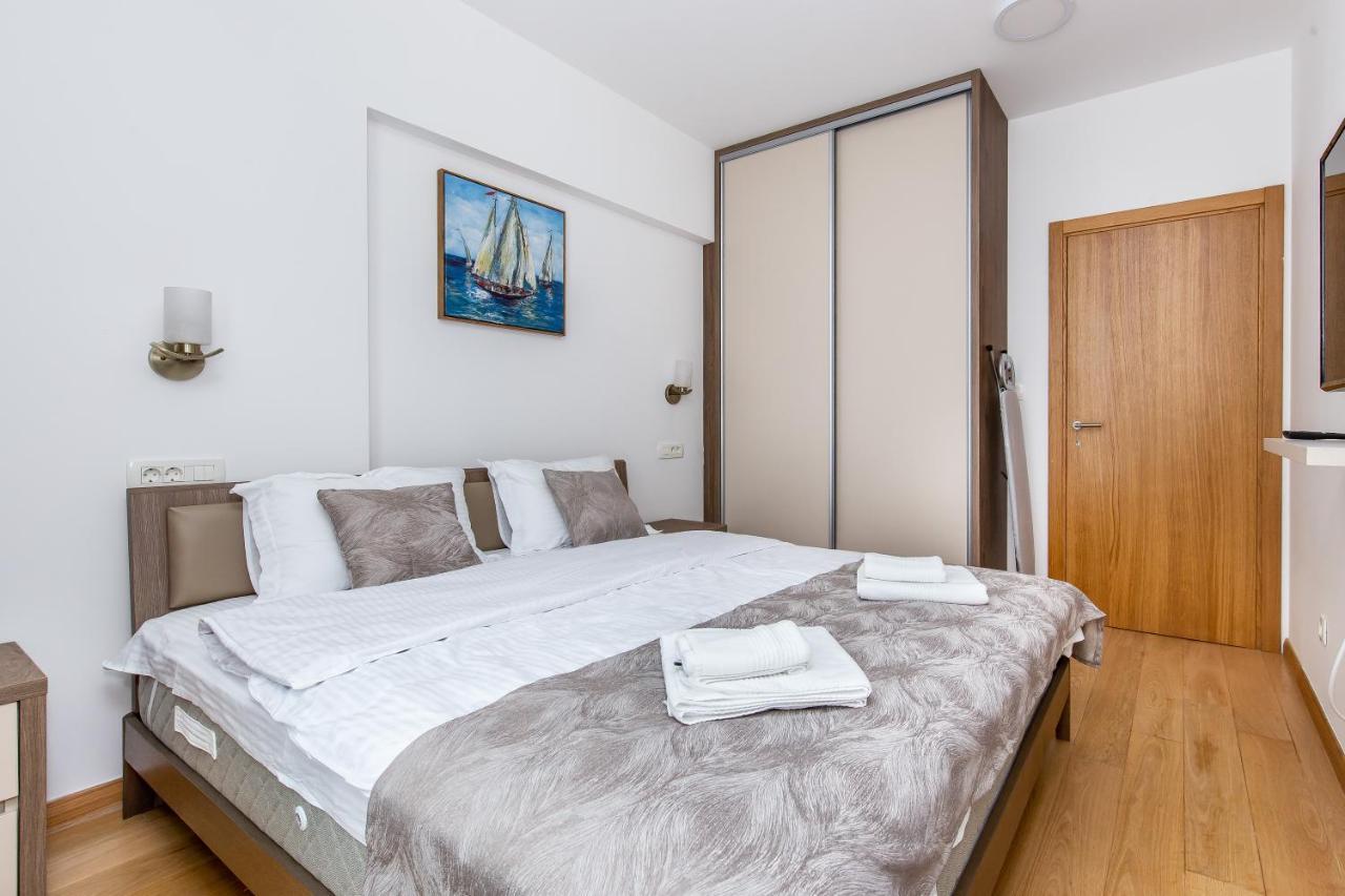 Apartments Lora In Apart-Hotel Budva Eksteriør billede