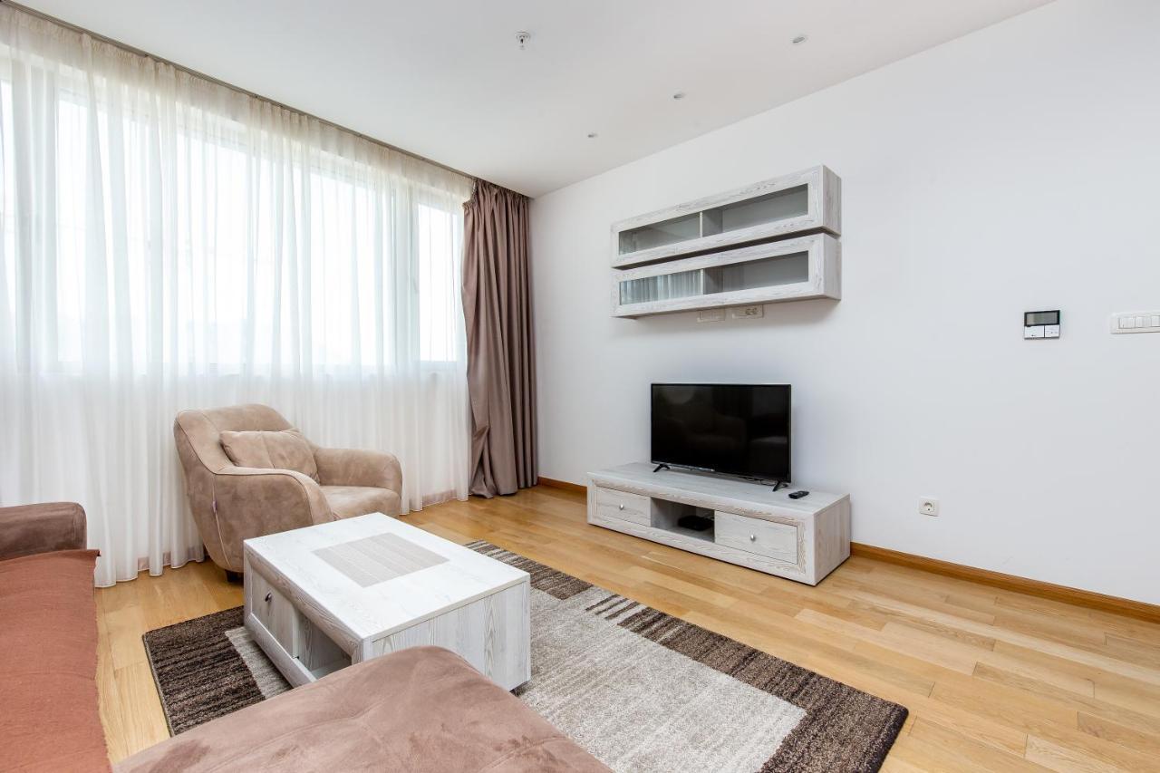 Apartments Lora In Apart-Hotel Budva Eksteriør billede