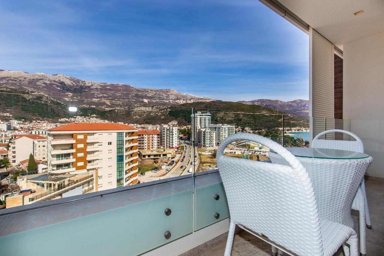 Apartments Lora In Apart-Hotel Budva Eksteriør billede