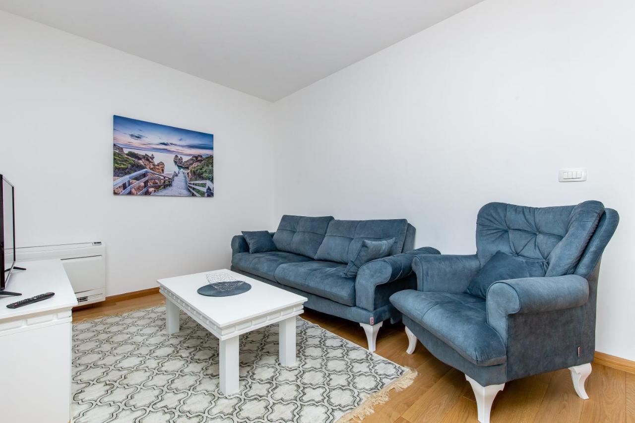 Apartments Lora In Apart-Hotel Budva Eksteriør billede