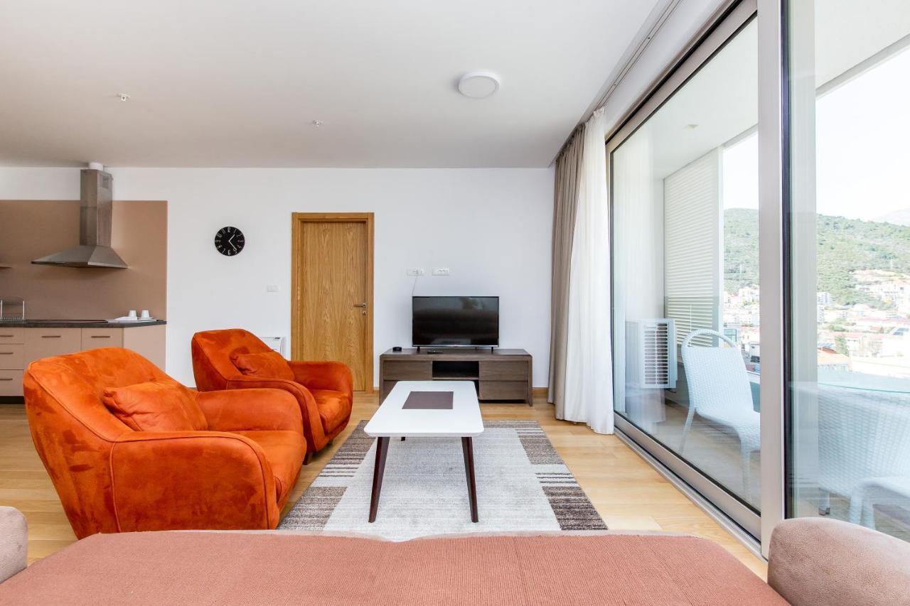 Apartments Lora In Apart-Hotel Budva Eksteriør billede