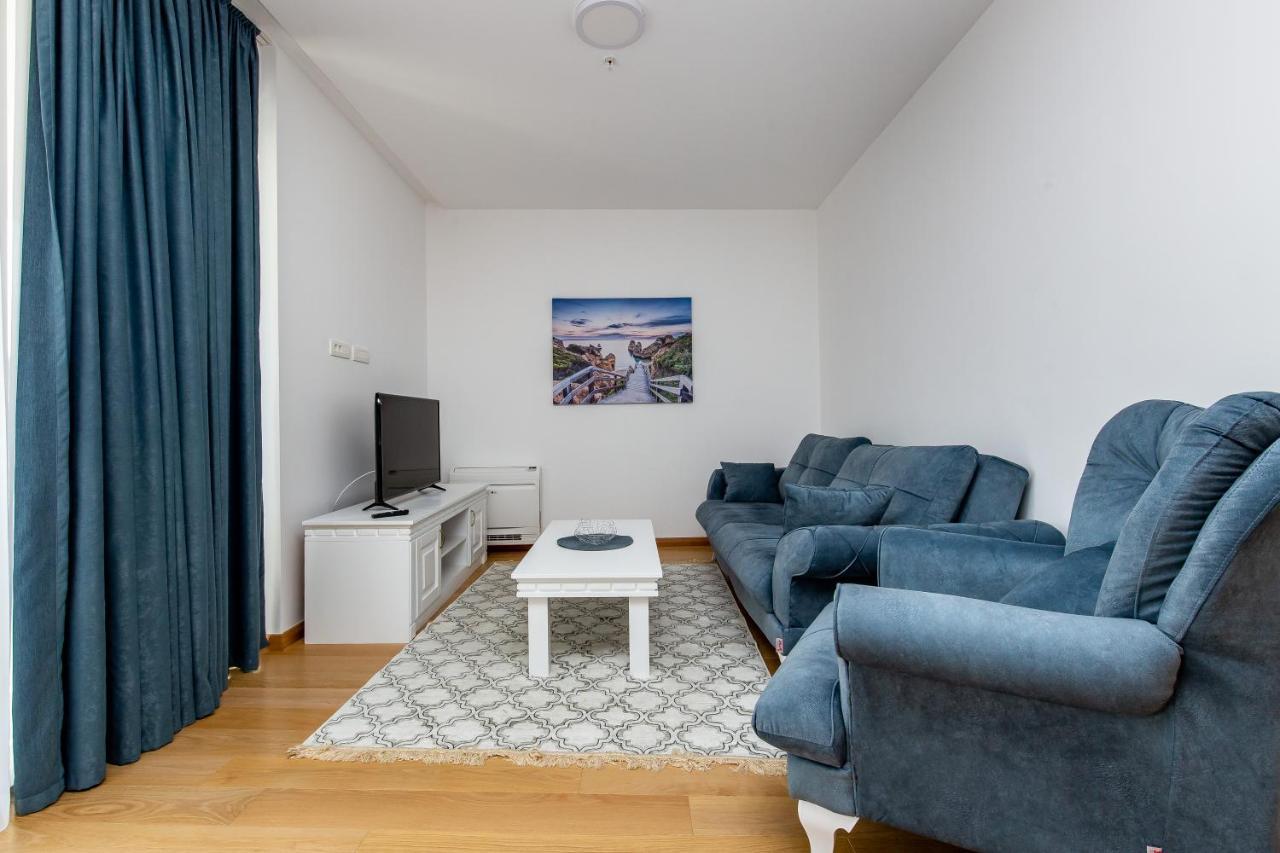 Apartments Lora In Apart-Hotel Budva Eksteriør billede